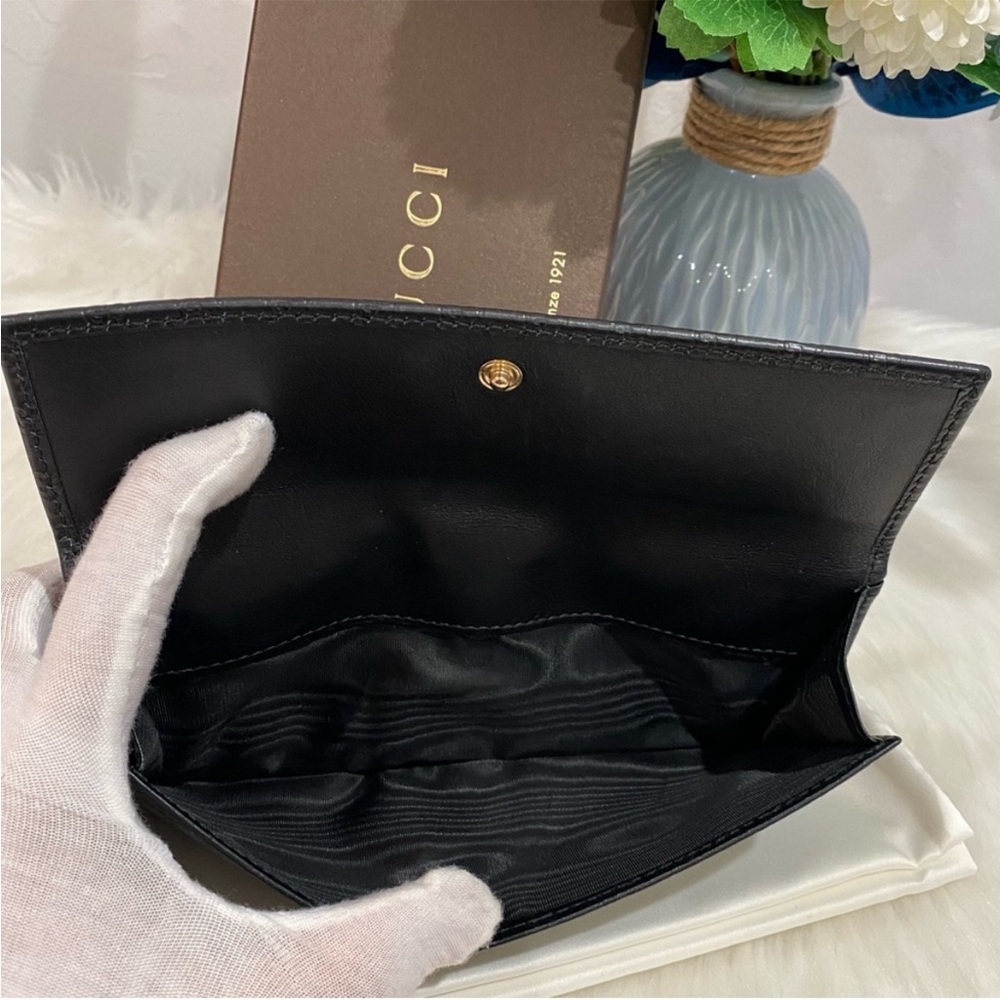 🔥 Gucci Black Embossed Women's Wallet - Picture 10 of 12